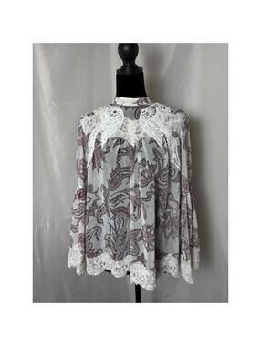 LOFT Paisley Lace Crochet Mock Neck Bell Sleeve Blouse Mauve Grey White Medium